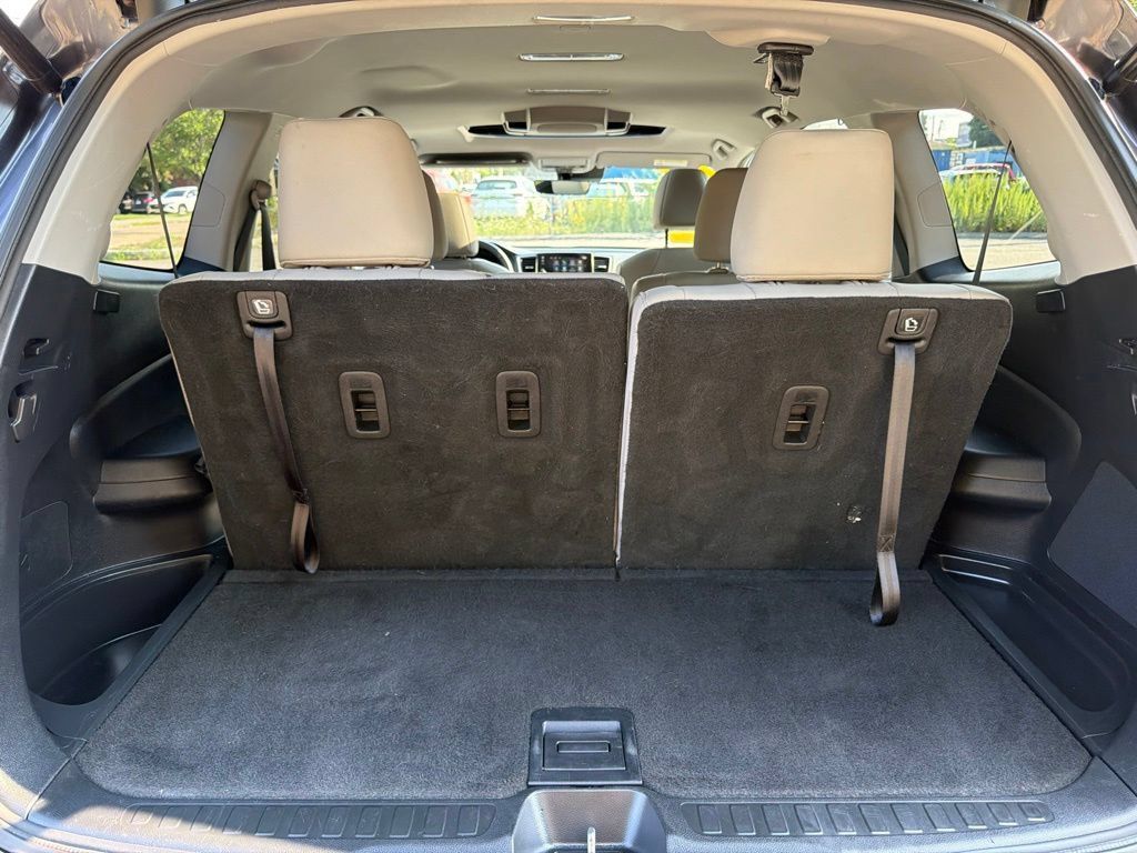 Used 2019 Honda Pilot Touring image 33