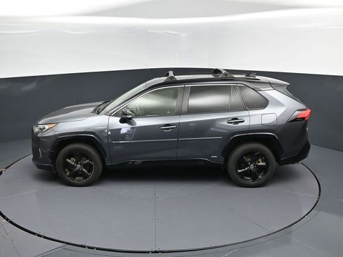 Used 2019 Toyota RAV4 XSE image 32