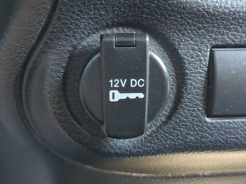 Used 2014 Jeep Wrangler Sport image 21