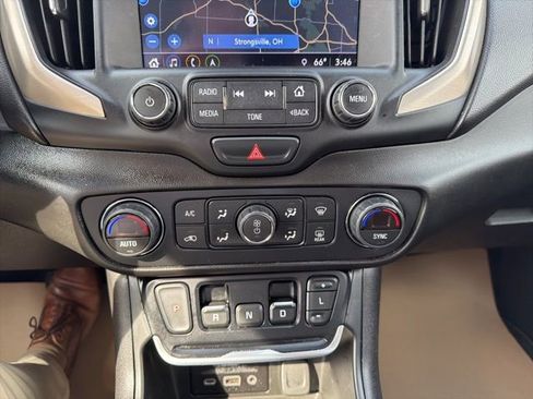 Used 2018 GMC Terrain Denali w/ Advanced Safety Package image 24