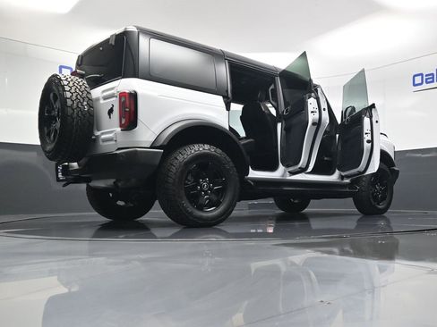 Used 2025 Ford Bronco Outer Banks image 60