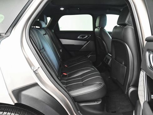 Used 2023 Land Rover Range Rover Velar R-Dynamic S AWD/4WD image 32