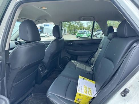 Used 2019 Subaru Outback 2.5i Limited w/ Protection Package #1 AWD/4WD image 6