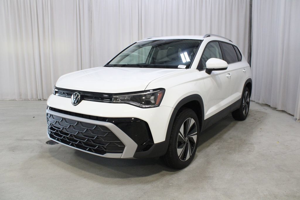 New 2026 Volkswagen Taos SE AWD/4WD image 35