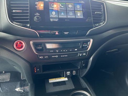 Used 2023 Honda Passport TrailSport image 18