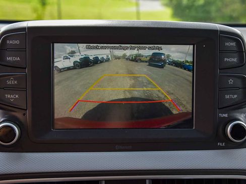 Used 2019 Hyundai Kona SE FWD image 17