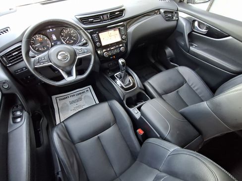 Certified 2022 Nissan Rogue Sport SL image 19