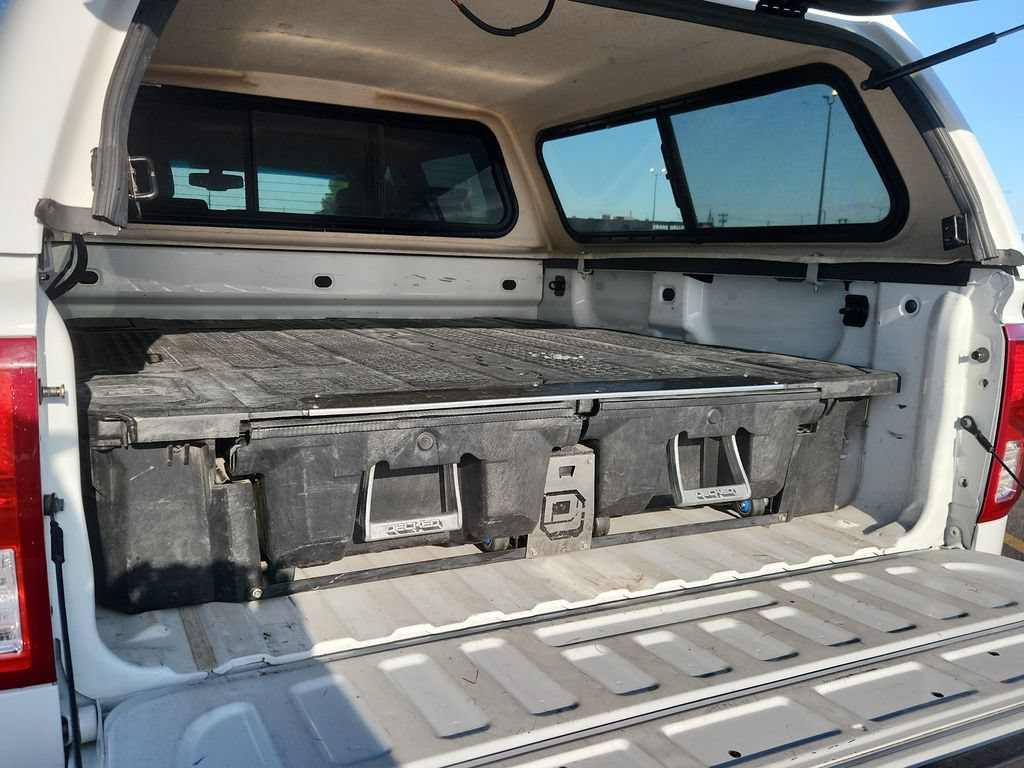 Used 2018 Chevrolet Silverado 1500 LTZ w/ LTZ Plus Package AWD/4WD image 13