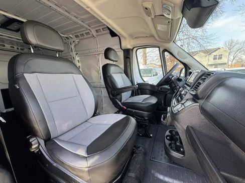 Used 2025 RAM ProMaster 2500 w/ Convenience Group FWD image 37