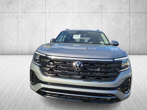 New 2026 Volkswagen Atlas SEL Premium R-Line image 8