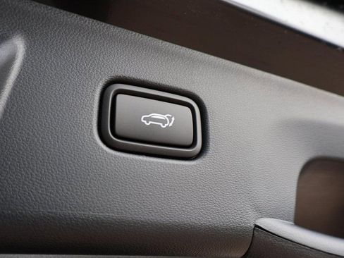 New 2026 Hyundai Tucson Limited image 17