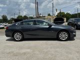 Used 2021 Chevrolet Malibu LT image 2