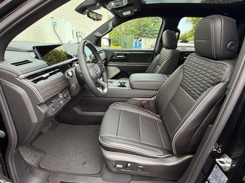 New 2025 GMC Sierra EV Denali image 14