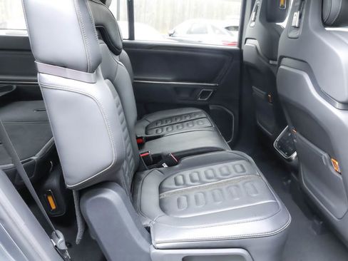 Used 2022 Rivian R1S Launch Edition AWD/4WD image 26