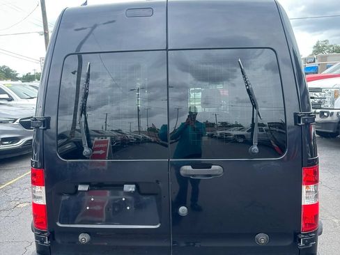 Used 2012 Ford Transit Connect XLT FWD image 6