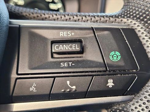 Used 2023 Mitsubishi Outlander SEL image 17