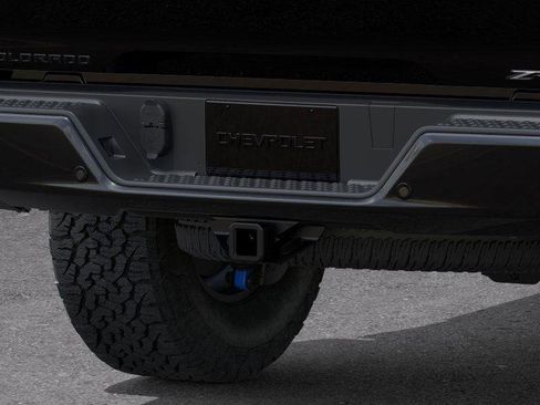 New 2026 Chevrolet Colorado ZR2 image 14