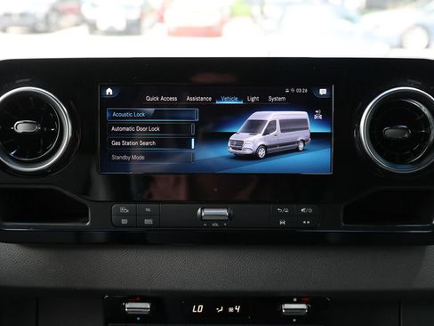 Used 2022 Mercedes-Benz Sprinter 4500 w/ Parking Package image 17