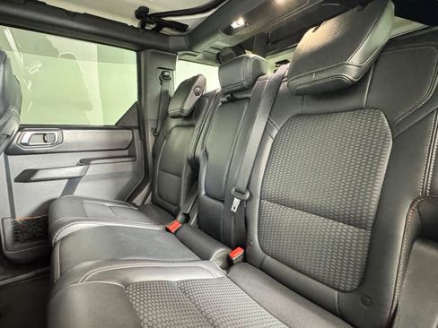 Used 2025 Ford Bronco Raptor w/ Interior Carbon Fiber Pack AWD/4WD image 31