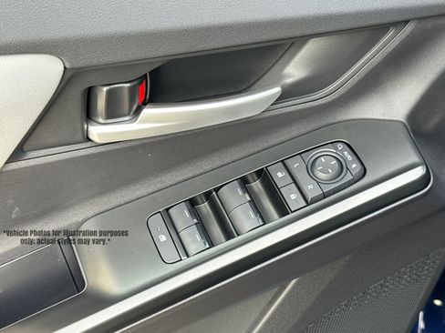 New 2026 Subaru Solterra Premium image 18