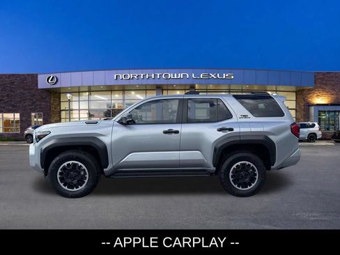 Used 2025 Toyota 4Runner TRD Off-Road Premium AWD/4WD image 3