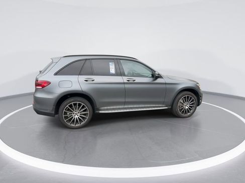 Used 2022 Mercedes-Benz GLC 300 image 9