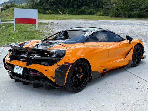 Used 2021 McLaren 720S Performance RWD image 9
