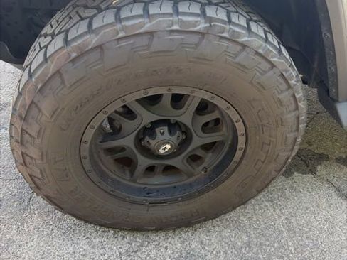 Used 2021 Jeep Gladiator Overland AWD/4WD image 35