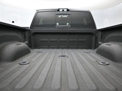 Used 2024 RAM 2500 Limited AWD/4WD image 7