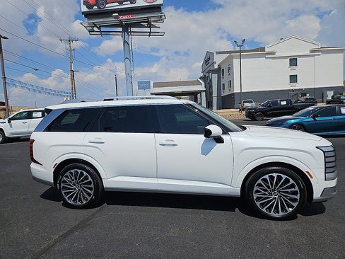 Used 2027 Hyundai Palisade Calligraphy AWD/4WD image 5
