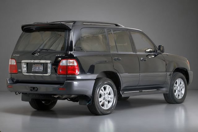 Used 2003 Lexus LX 470 4WD image 2