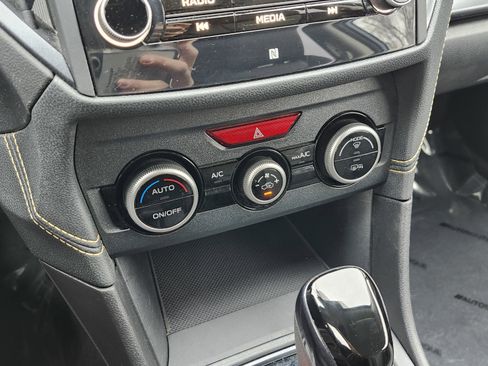 Used 2021 Subaru Crosstrek 2.5i Sport w/ Moonroof Package image 33