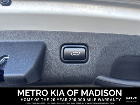 Used 2024 Kia Seltos SX w/ SX Sunroof Package image 31