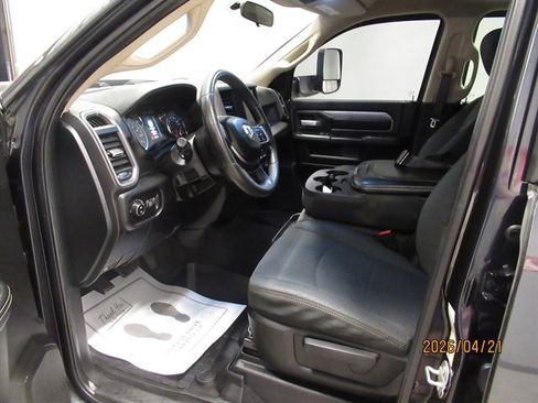 Used 2019 RAM 2500 Tradesman w/ Towing Technology Group image 19