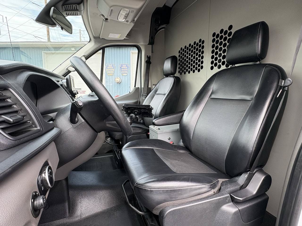 Used 2020 Ford Transit 250 Medium Roof w/ Load Area Protection Package RWD image 15