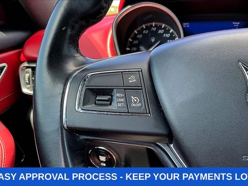 Used 2018 Maserati Levante GranLusso AWD/4WD image 14