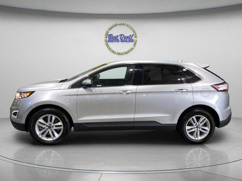 Used 2018 Ford Edge SEL w/ Equipment Group 201A AWD/4WD image 2