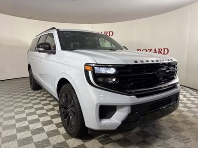 New 2025 Ford Expedition Max Platinum w/ Stealth Appearance Package