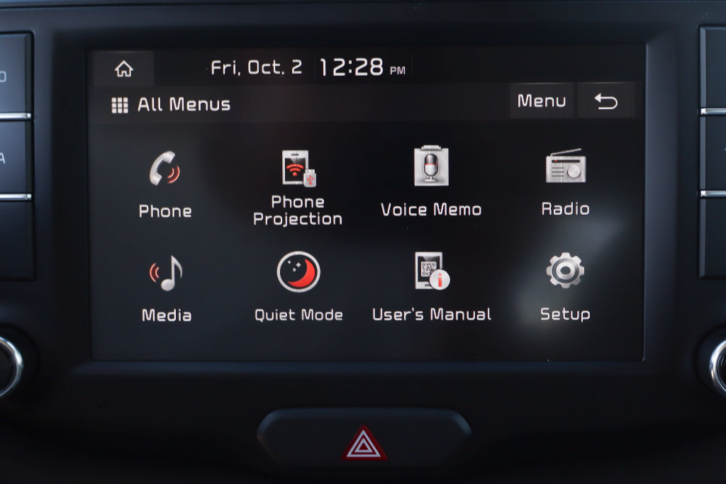 Used 2025 Kia Soul LX w/ LX Technology Package FWD image 30