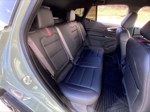 Used 2024 Chevrolet Trax RS w/ Driver Confidence Package image 23