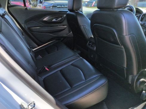 Used 2019 GMC Terrain SLT image 18