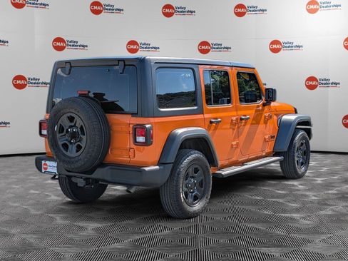Used 2025 Jeep Wrangler Unlimited Sport AWD/4WD image 5