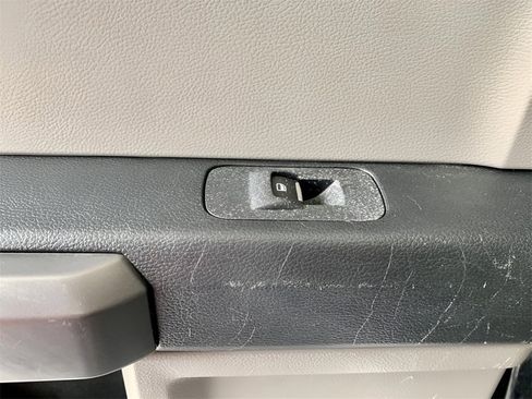 Used 2019 Ford F150 XLT w/ Equipment Group 301A Mid image 19