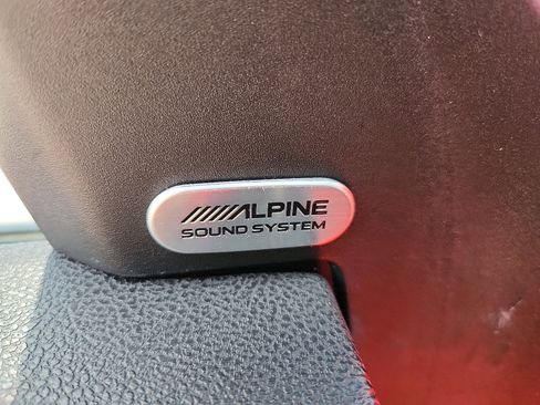 Used 2023 Dodge Charger SXT image 14