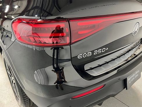 Used 2024 Mercedes-Benz EQB 250+ image 13