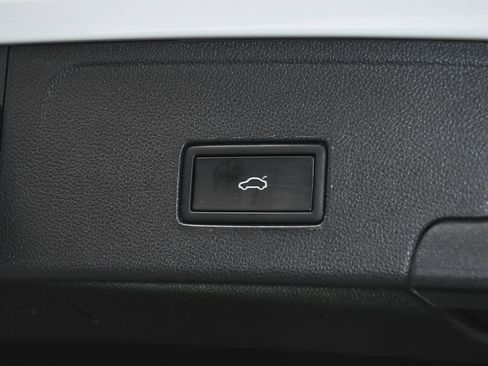 Used 2023 Volkswagen Atlas Cross Sport SEL R-Line image 60