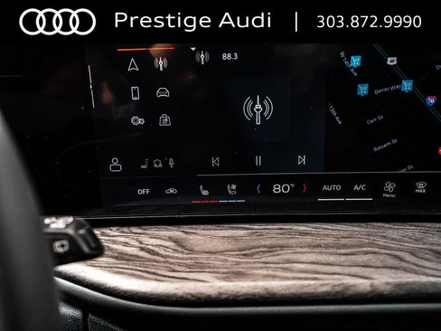 Used 2025 Audi Q5 Premium Plus w/ Premium Plus AWD/4WD image 16