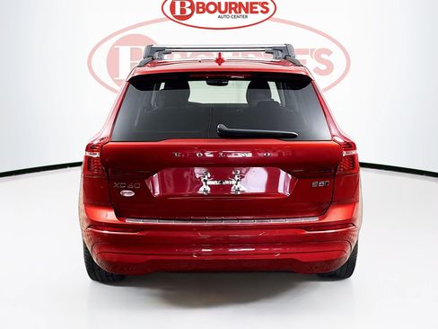 Used 2023 Volvo XC60 B5 Core AWD/4WD image 10