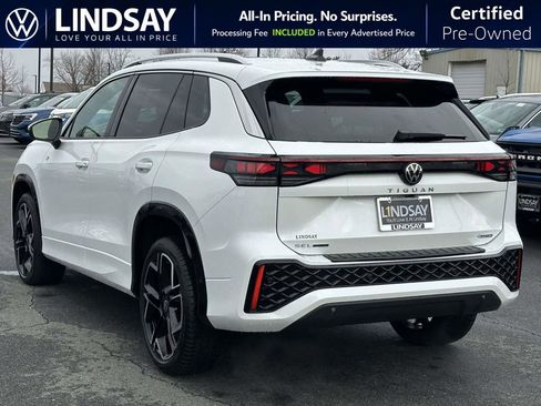Used 2026 Volkswagen Tiguan SEL R-Line image 5