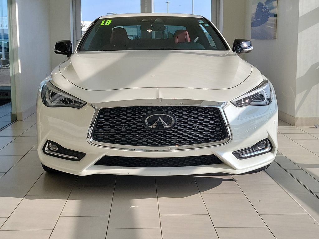 Used 2019 INFINITI Q60 Red Sport 400 w/ Proactive Package AWD/4WD image 5